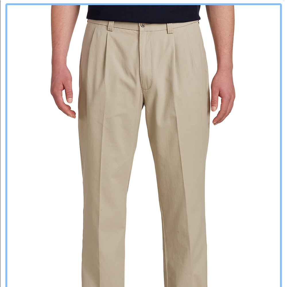 NWT - Men’s pleated pants 52x28 in khaki